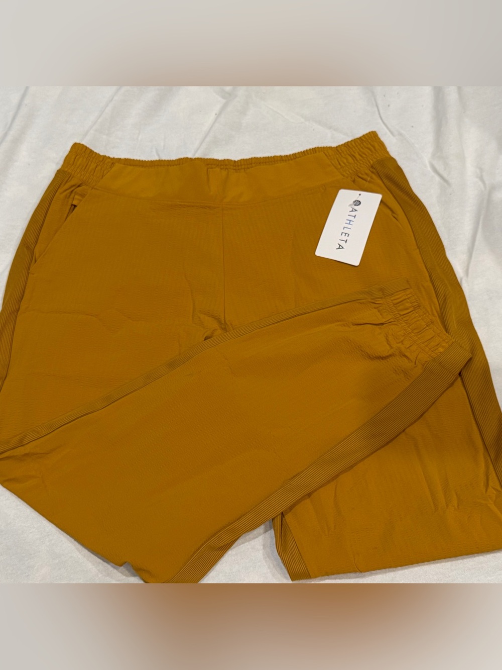 NWT Athleta Textured Brooklyn Jogger Mustard Gold Size 16